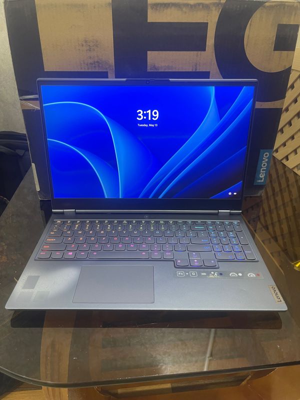 Игровой ноутбук Lenovo Legion 7 — RTX 2070 Max-Q | i7 Игровой ноутбук Lenovo Legion 7 — RTX 2070 Max-Q | i7