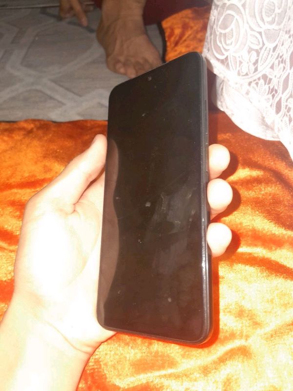 redmi not 11 holati 1 yarim yil iwlatilgan redmi not 11 holati 1 yarim yil iwlatilgan