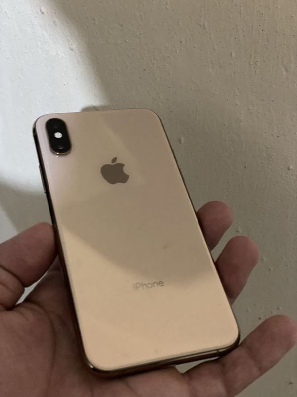 Iphone xs LL/A battare 79% xotira 64