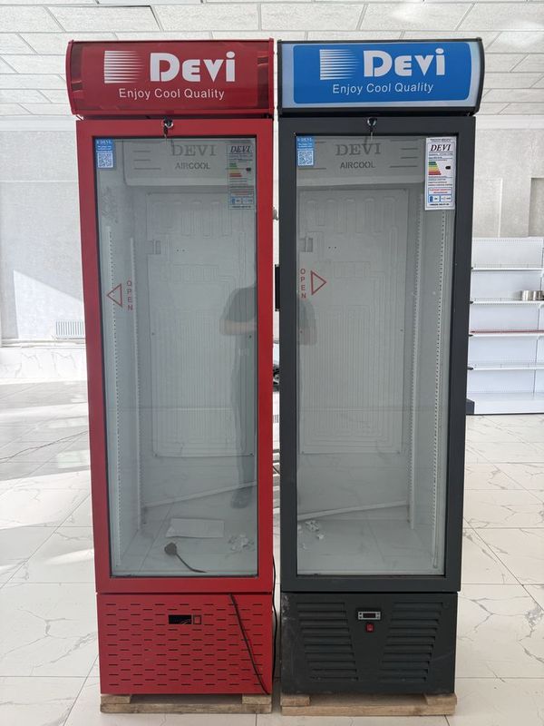 Optom holodilnik vitrina 300litr Optom holodilnik vitrina 300litr