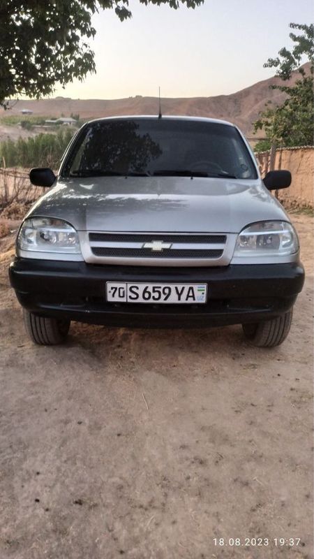 Chevroleet Niva 2008