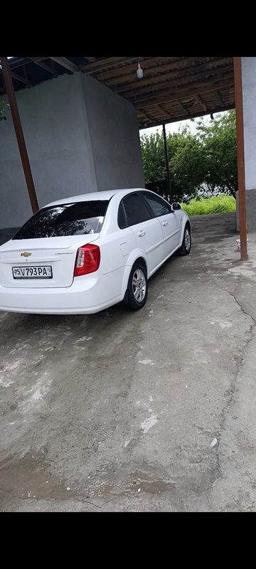 Lacetti 1.8 2012l