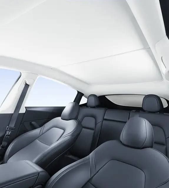 В наличии защитная шторка для панорамы Tesla Model Y В наличии защитная шторка для панорамы Tesla Model Y