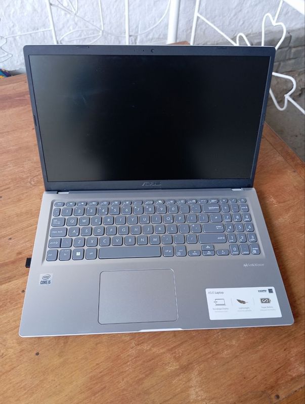 Asus Notebook sotiladi Asus Notebook sotiladi