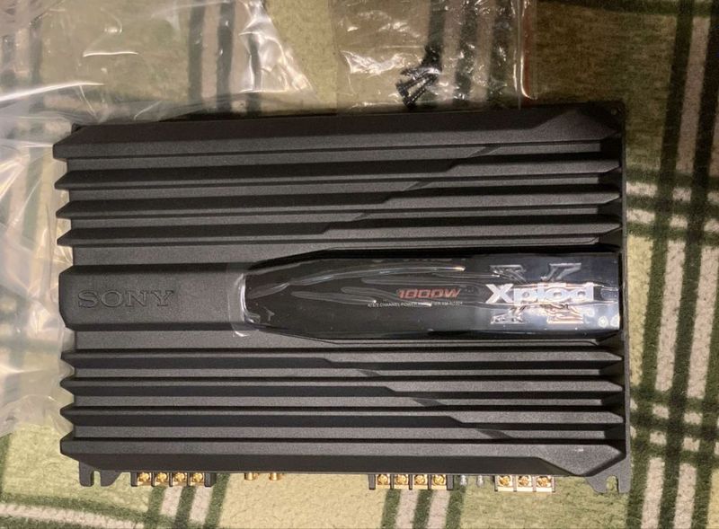 Sony usilitel 1000 watt Sony usilitel 1000 watt