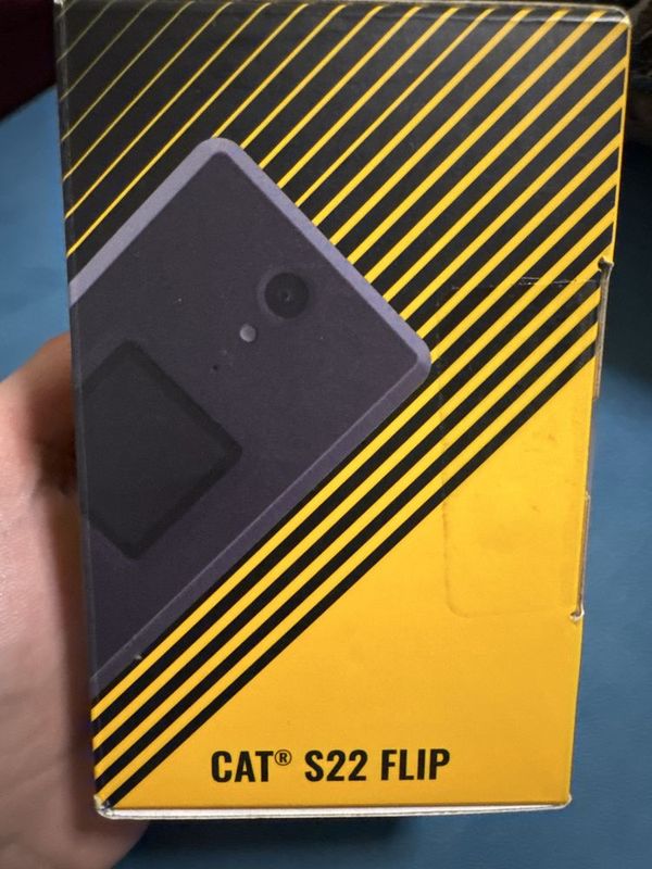 Продается Cat S22 Flip 8/16GB. Выгодная цена. Остался совсем мало Продается Cat S22 Flip 8/16GB. Выгодная цена. Остался совсем мало