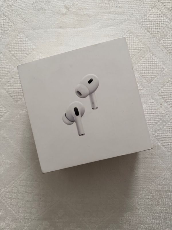 AirPods Pro 2nd generation (original) AirPods Pro 2nd generation (original)