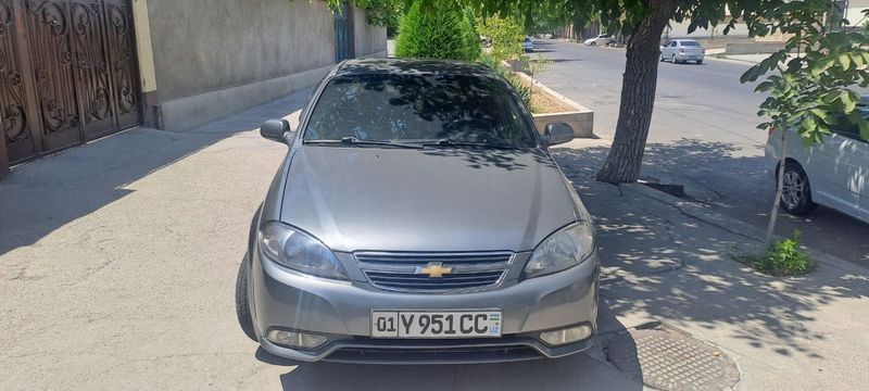 Продаю лассети автомат 2013 года Продаю лассети автомат 2013 года