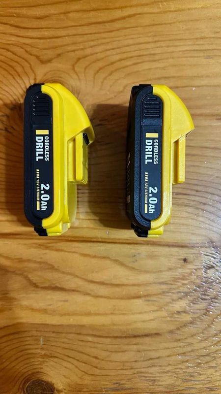 DEWALT DCB122 2.0 Ah 12V MAX Аккумуляторная батарея (Original) 2 шт