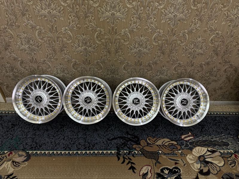 Новые диски BBS стиль 17x8j Новые диски BBS стиль 17x8j