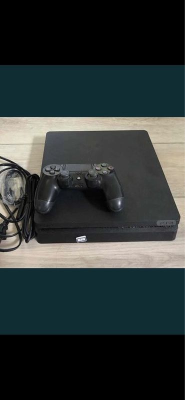 PlayStation 4 slim PS4 slim 500 gb