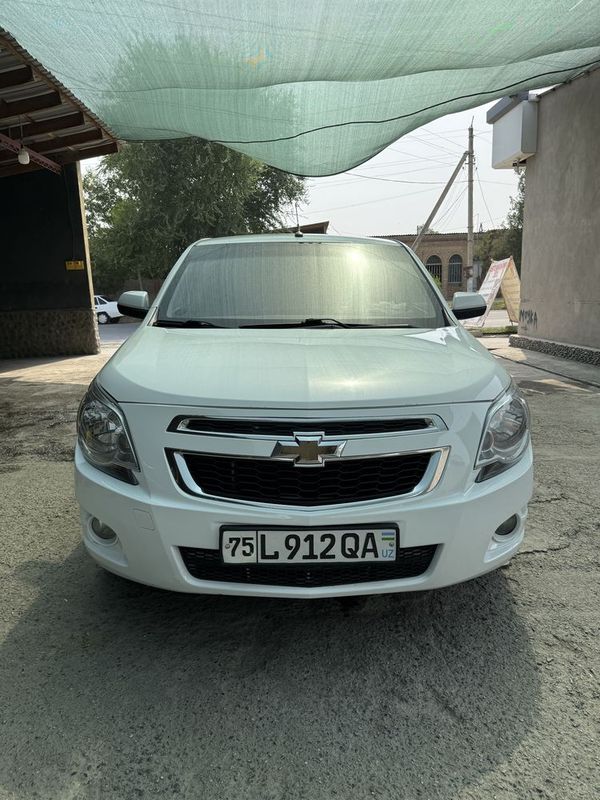 Chevrolet kobalt 2022 avtomat