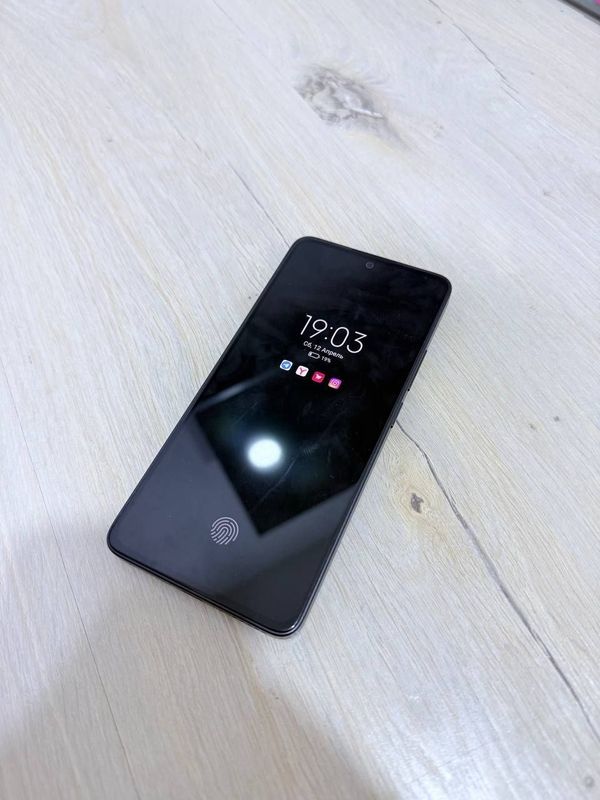 Redmi note 13 nfs,8+8/128gb ideal Redmi note 13 nfs,8+8/128gb ideal