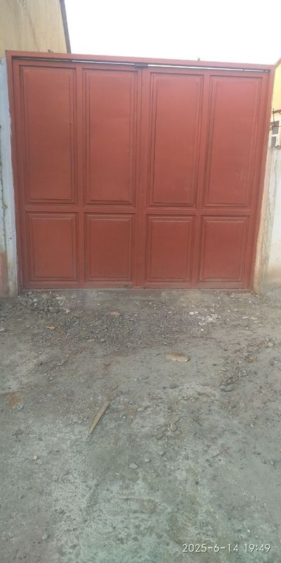 Sotiladi darvoza 200$
