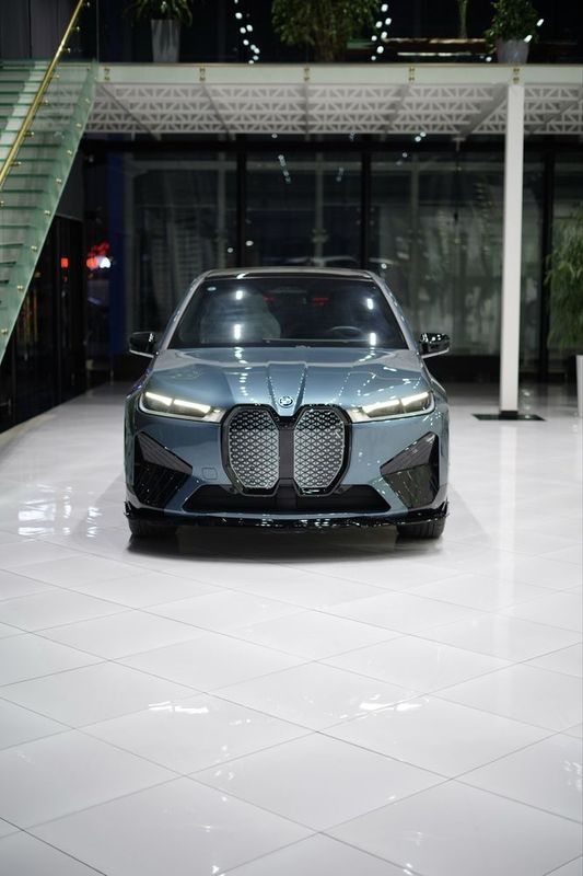 BMW iX 40i xDrive 2024