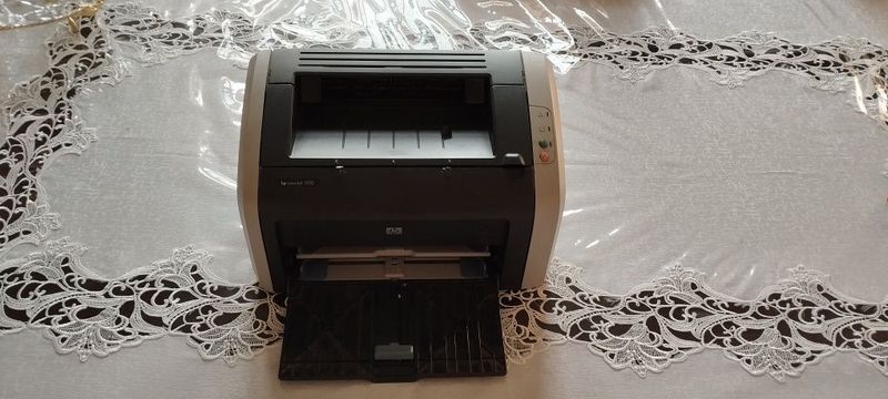 Срочно продается принтер HP 1010