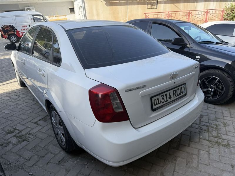 Lacetti chevrolet