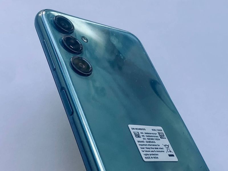 Samsung M34 5G 6/128 Srochna Sotiladi