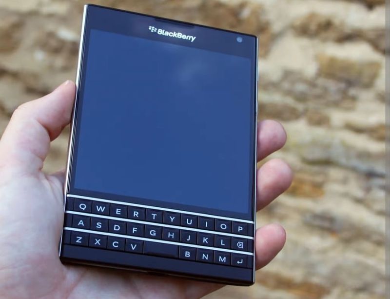 Blackberry Passport karobkali Blackberry Passport karobkali