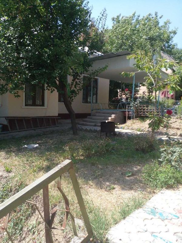 Чарвак, Продаётся дача 6 соток Чарвак, Продаётся дача 6 соток