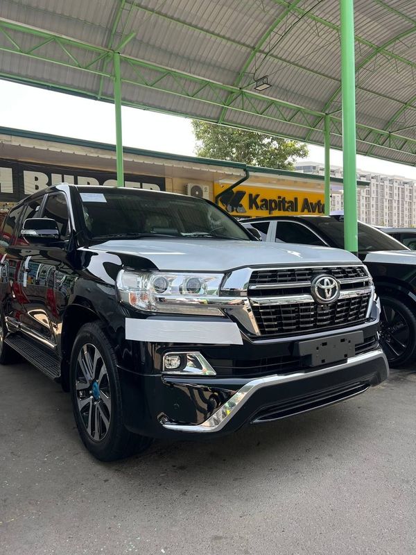 Toyota Land Cruiser 200 Toyota Land Cruiser 200