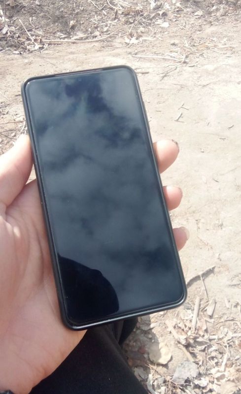 Galaxy s21 holati zoʻr Galaxy s21 holati zoʻr