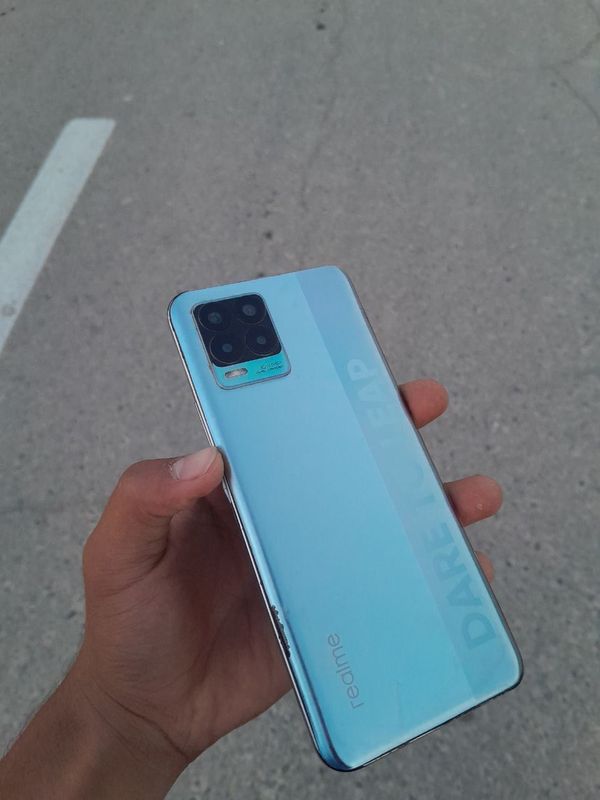 Realme 8 obmenga