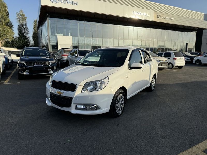 Chevrolet Nexia 3 MT