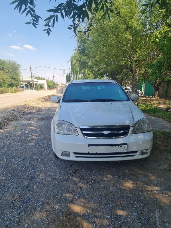 Lacetti 1.8 2009 yil / Ласетти 1.8 2009 йил Lacetti 1.8 2009 yil / Ласетти 1.8 2009 йил