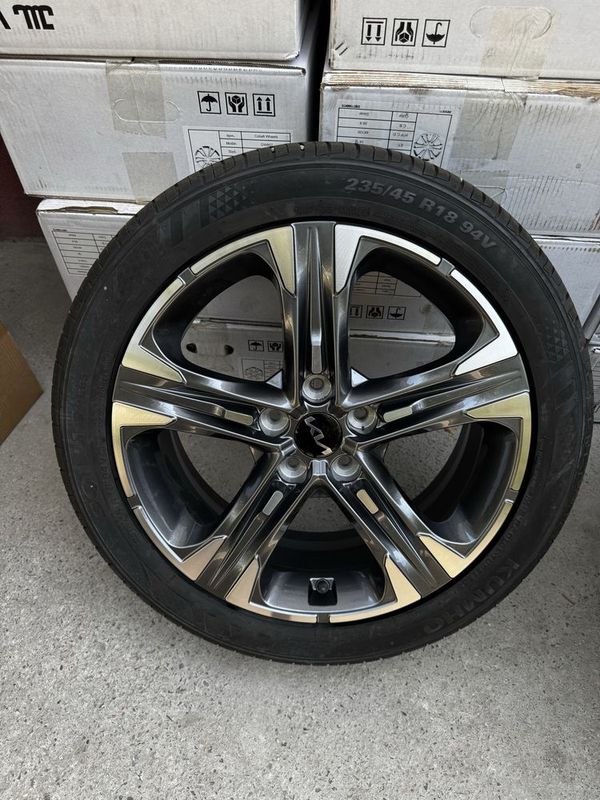 R18 Kia Gt line yangi deska balon R18 Kia Gt line yangi deska balon