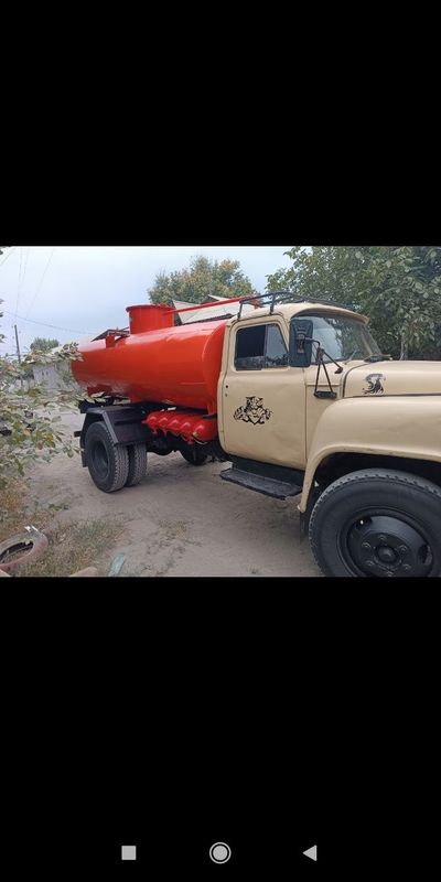 Gaz53 suv moshina 1981yil Gaz53 suv moshina 1981yil