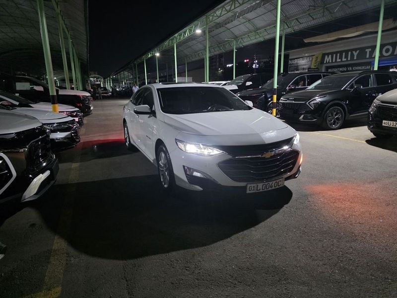2018 malibu2 sotiladi holatiyaxshi kimga qiziq bolsa murojat uchun tel 2018 malibu2 sotiladi holatiyaxshi kimga qiziq bolsa murojat uchun tel