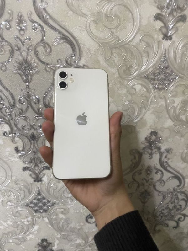 Iphone 11 sotiladi