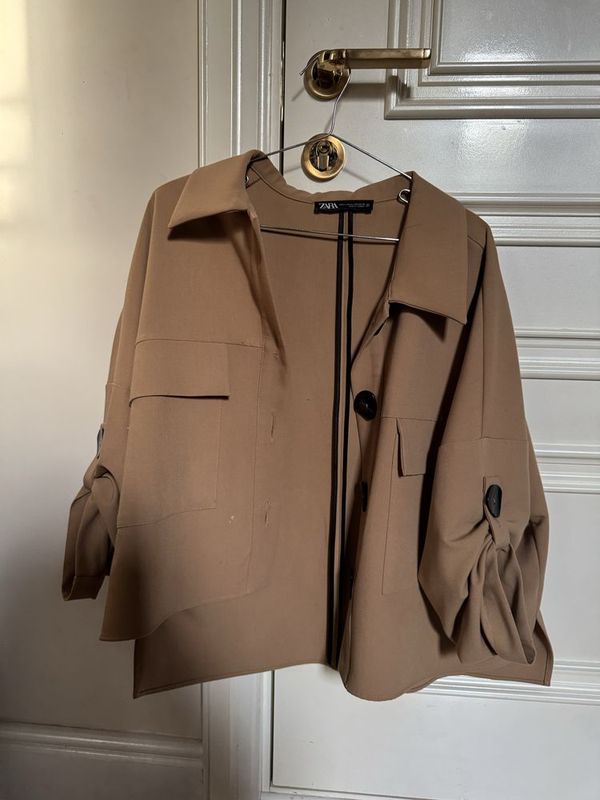 Двойка ZARA пиджак + шорты Двойка ZARA пиджак + шорты