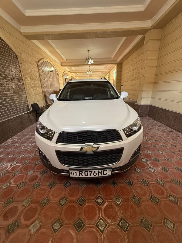 Продается chevrolet captiva 3.0