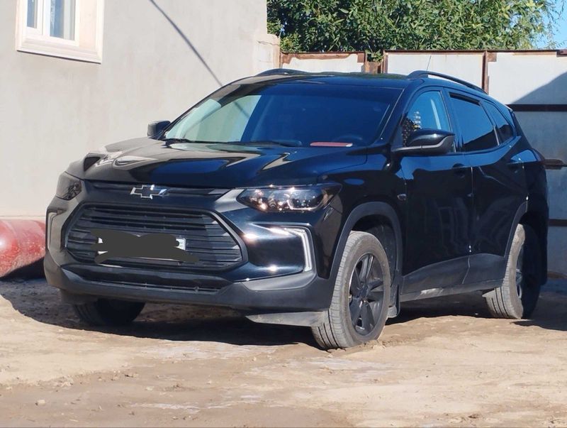Chevrolet Tracker LS 2023 Пробег: 20 000 км Двигатель: Газ-б