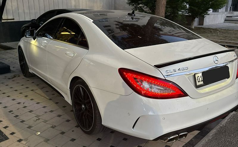 Mercedes CLS400 Banan SOTILADI!!! Mercedes CLS400 Banan SOTILADI!!!