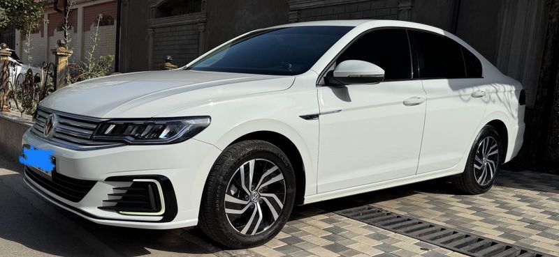 VOLKSWAGEN E BORA Нахт ва Вариант 11100 VOLKSWAGEN E BORA Нахт ва Вариант 11100