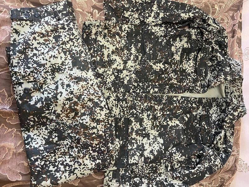 Новый мужской полевой костюм Новый мужской полевой костюм