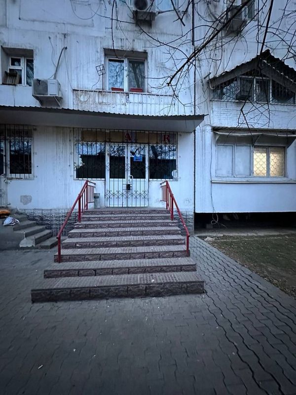 Ахмад Дониш нежилое помещение 87кв.м первая линия вдоль дороги срочно Ахмад Дониш нежилое помещение 87кв.м первая линия вдоль дороги срочно