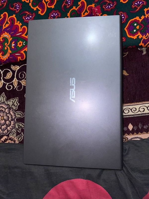 Asus x515JA (Intel core i7)