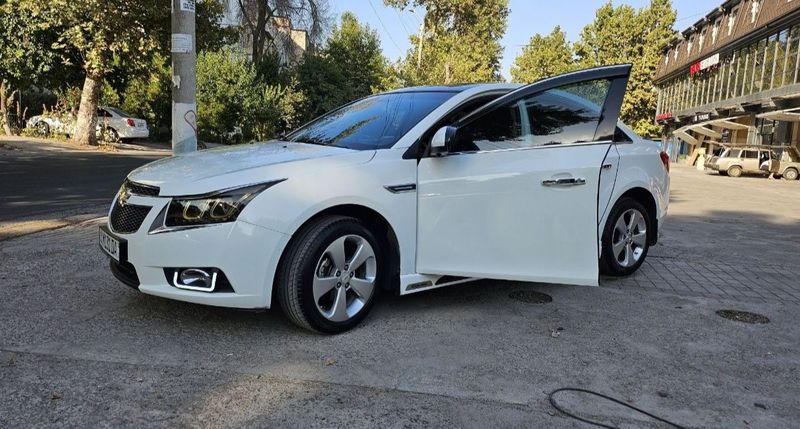 Cruze 1.8 идеал