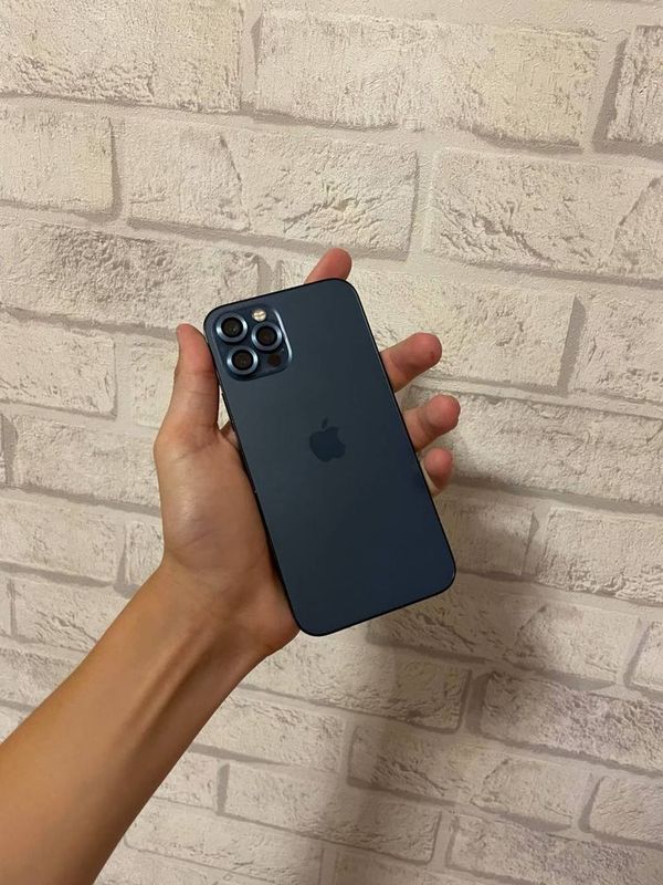 Iphone 12 pro 256GB ideal Iphone 12 pro 256GB ideal