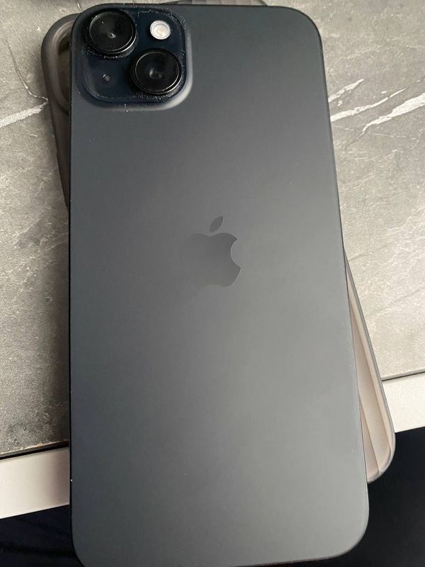 iPhone 15 Plus 128Gb (99% акк). Коробка есть. iPhone 15 Plus 128Gb (99% акк). Коробка есть.