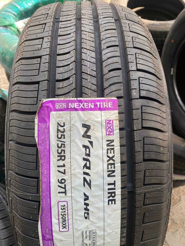 Nexen Npriz AH5 225/55R17 Nexen Npriz AH5 225/55R17