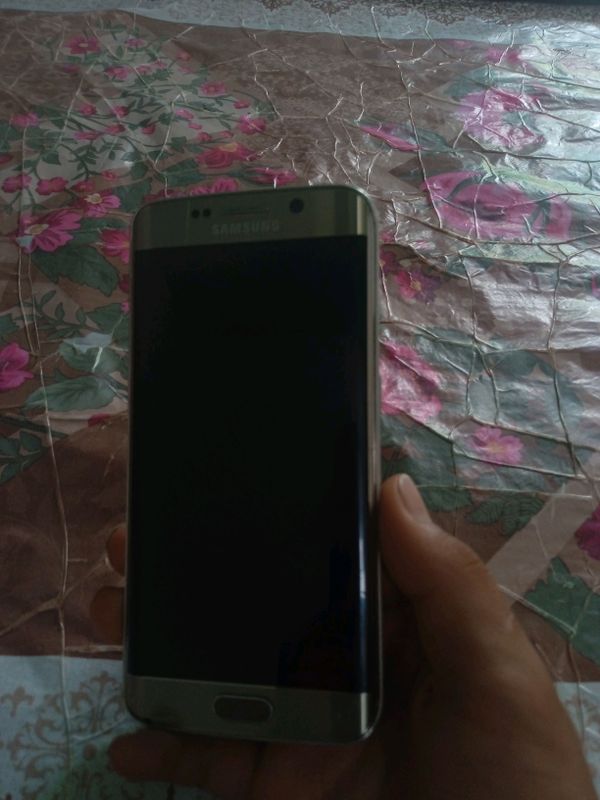 s6 sotiladi 350.000 som kelishamiz s6 sotiladi 350.000 som kelishamiz