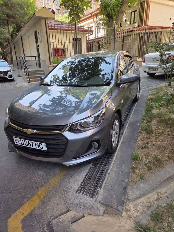 Продается Chevrolet Onix LS 2023г Продается Chevrolet Onix LS 2023г