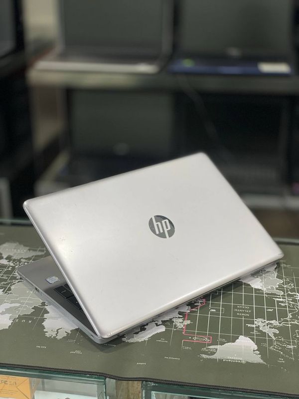 Hp laptop core i3