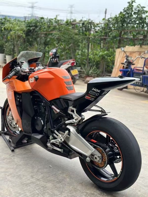 Продаётся мотоцикл KTM RC8 1190 Продаётся мотоцикл KTM RC8 1190