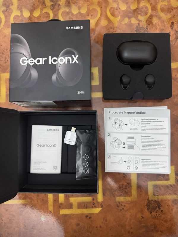 Gear IconX 2018 Samsung